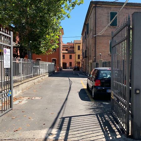 Bed In Bo Porta San Donato Apartment โบโลญญา ภายนอก รูปภาพ