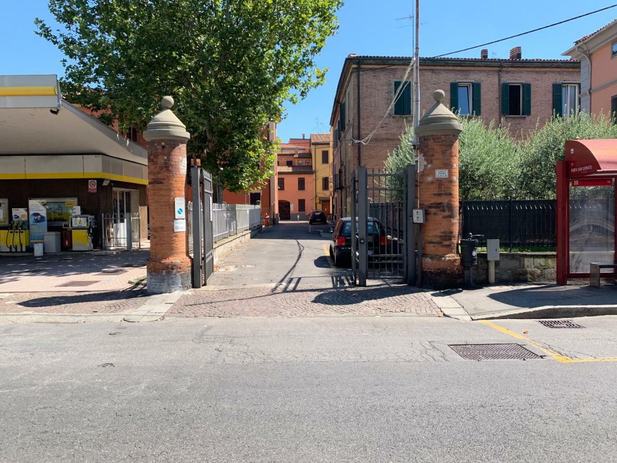 Bed In Bo Porta San Donato Apartment โบโลญญา ภายนอก รูปภาพ